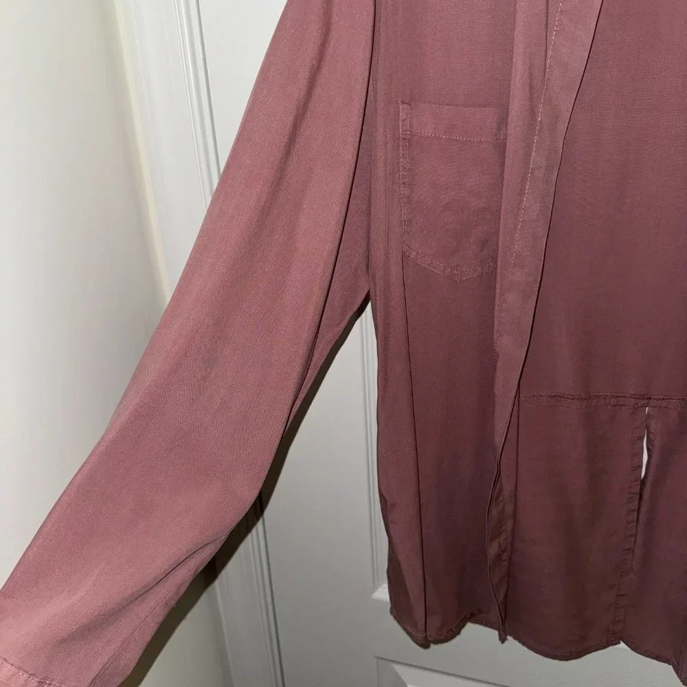 Pink Button down - Picture 4 of 10
